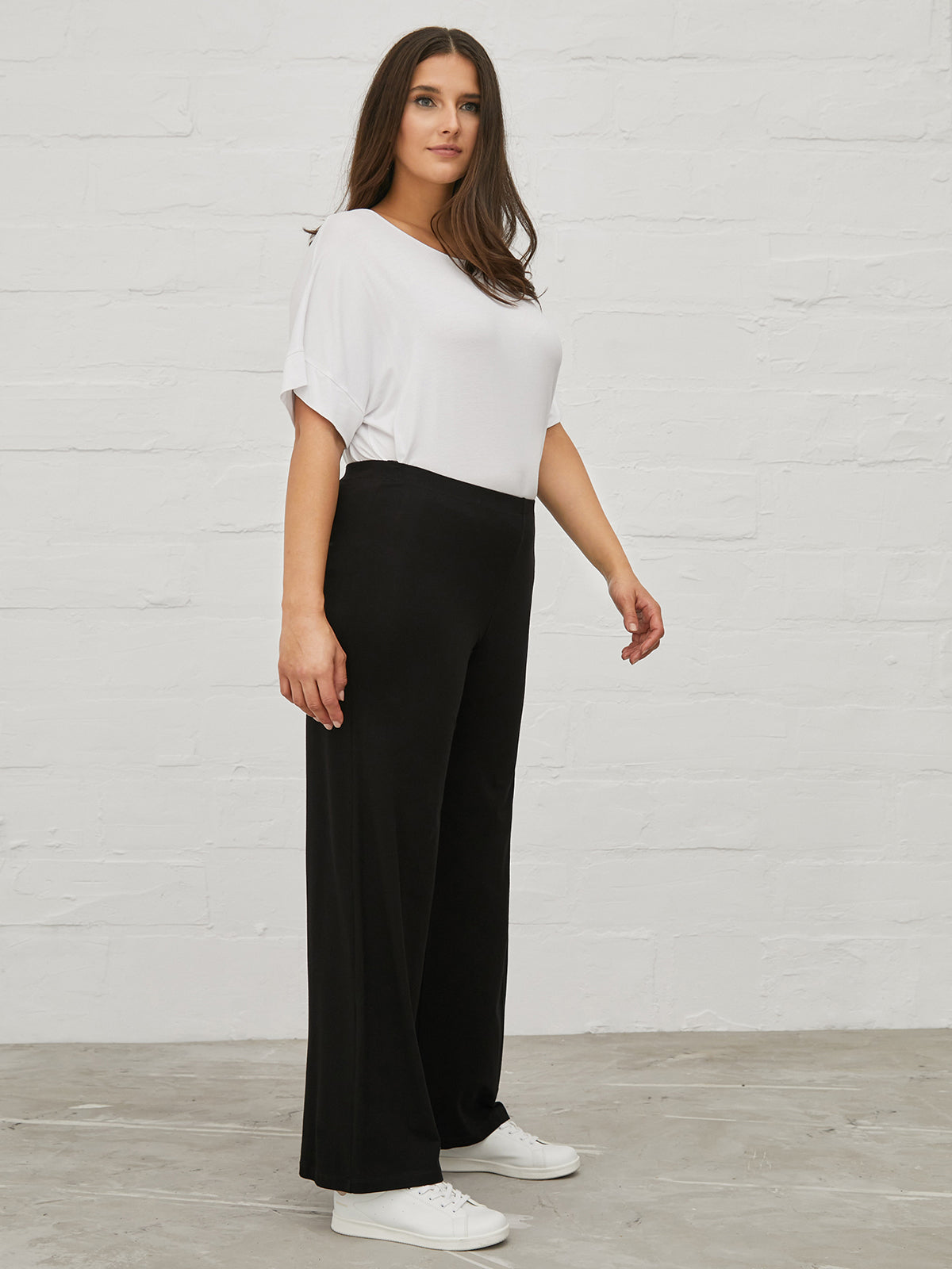 Mat Black Wide Leg Trouser