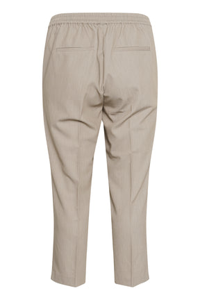 Kaffe Curve Sakira Crop Trousers in Beige