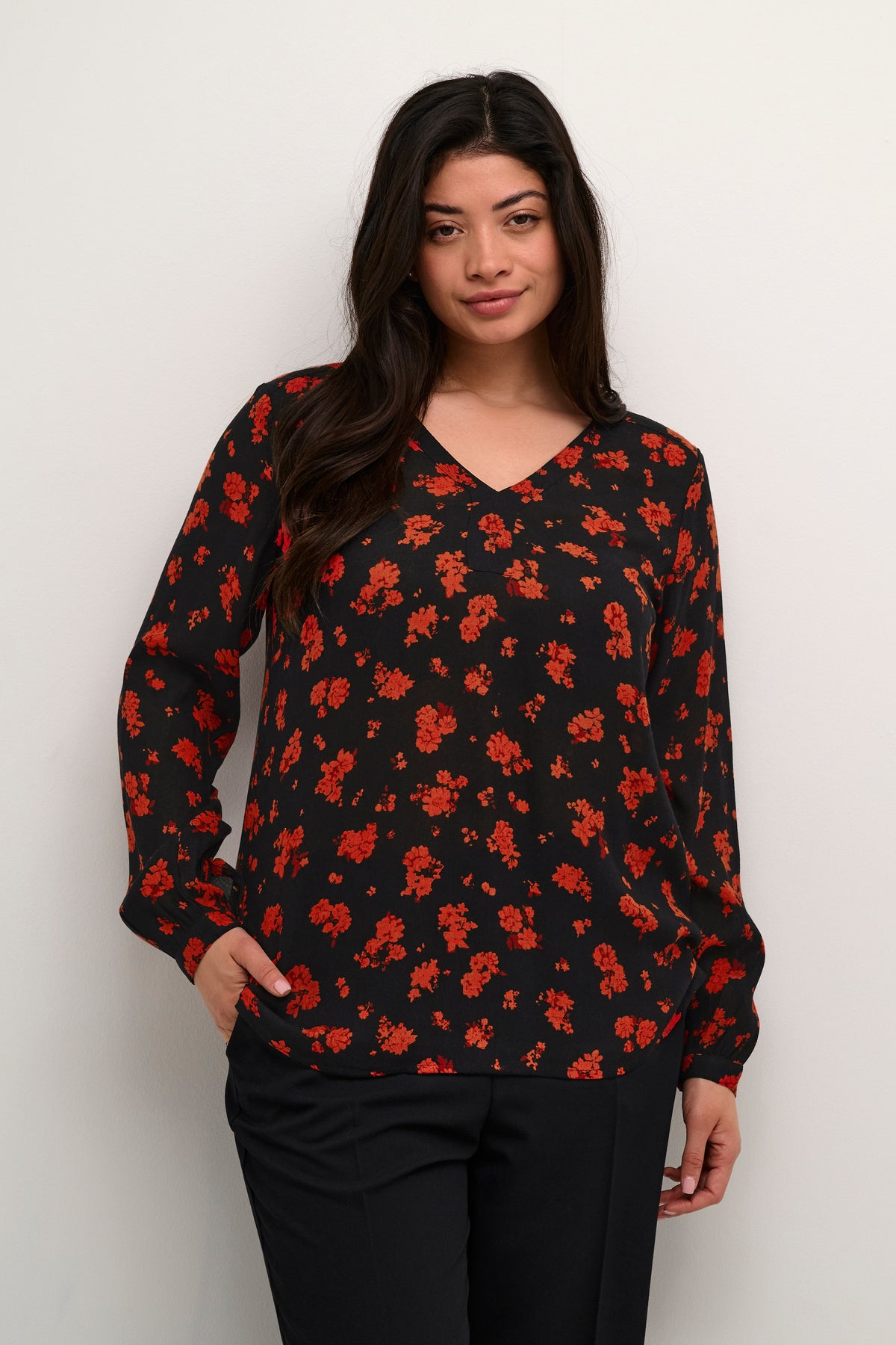 Kaffe Curve Ami Flower Blouse in Black/Red