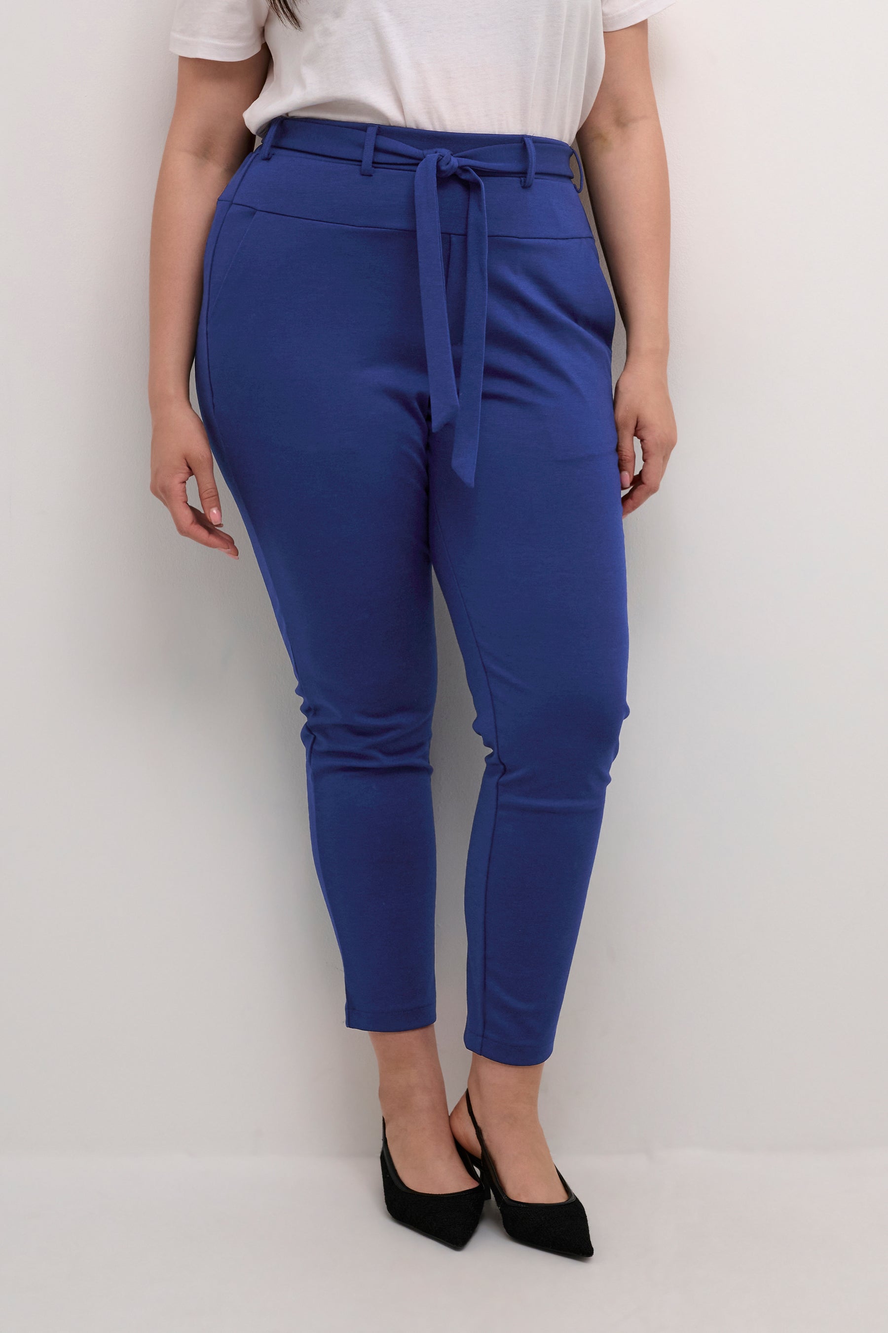 Kaffe Curve Jenna Trousers in Blue