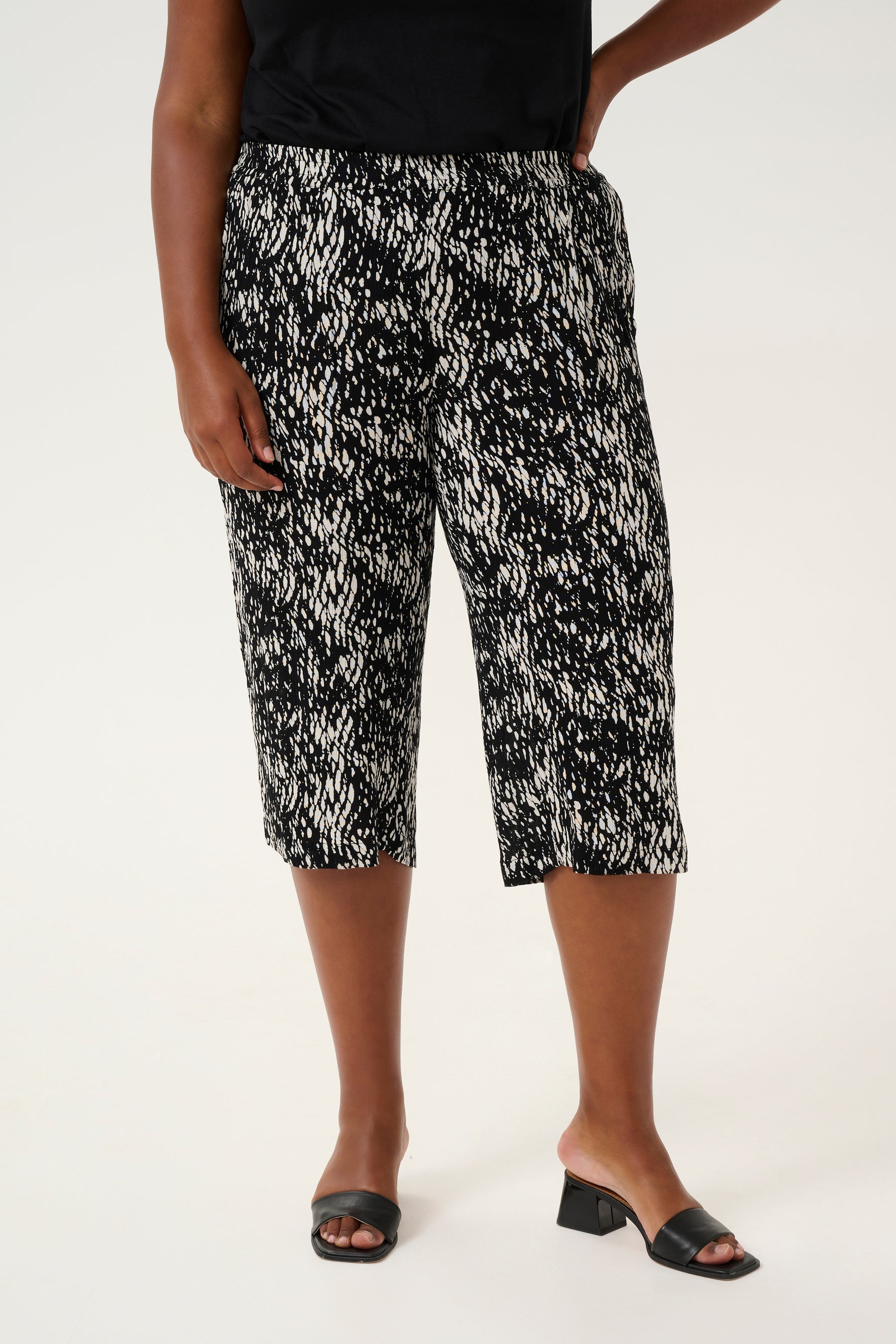 Kaffe Curve Ami Culotte Trousers