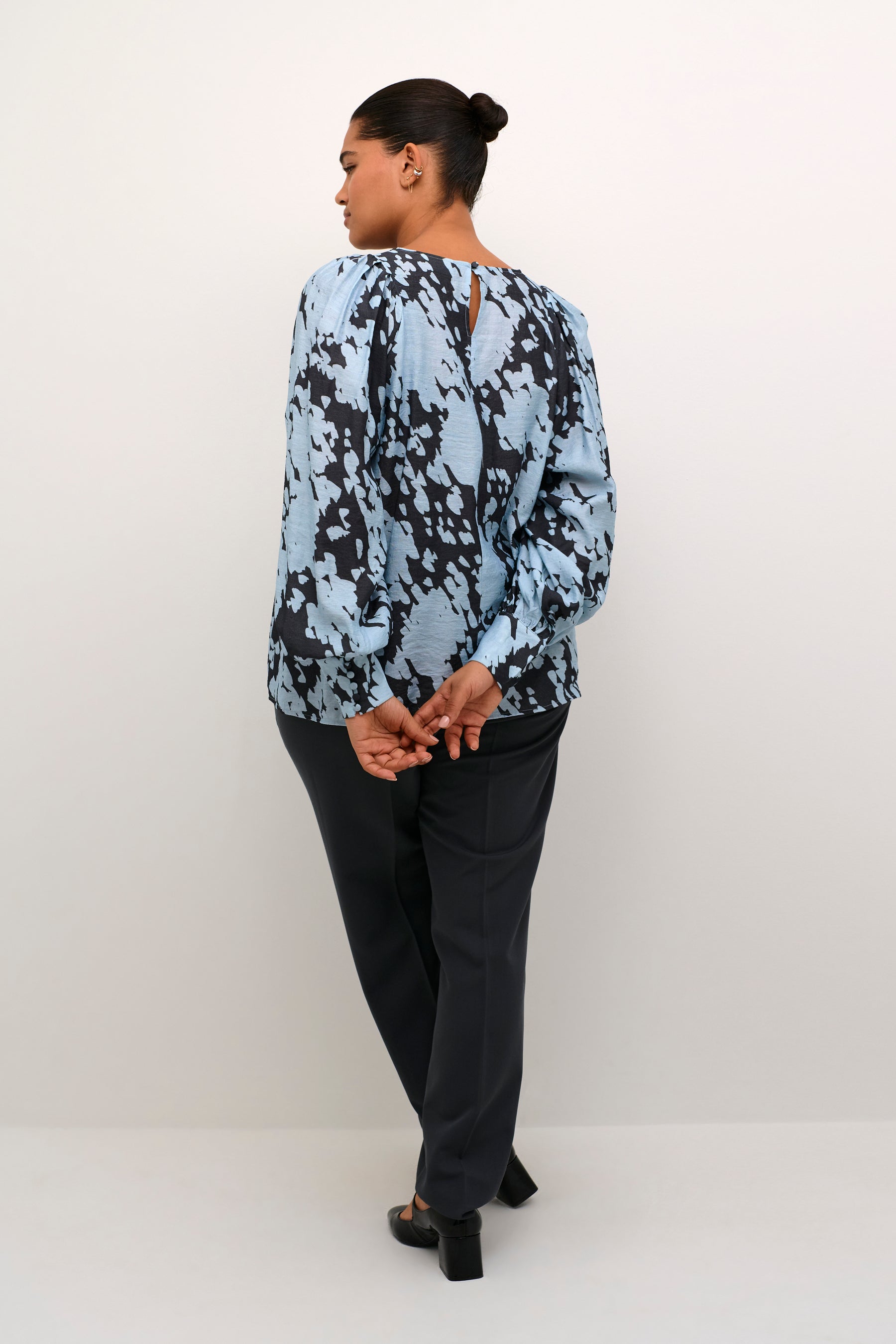 Kaffe Curve Luma Blouse in Blue