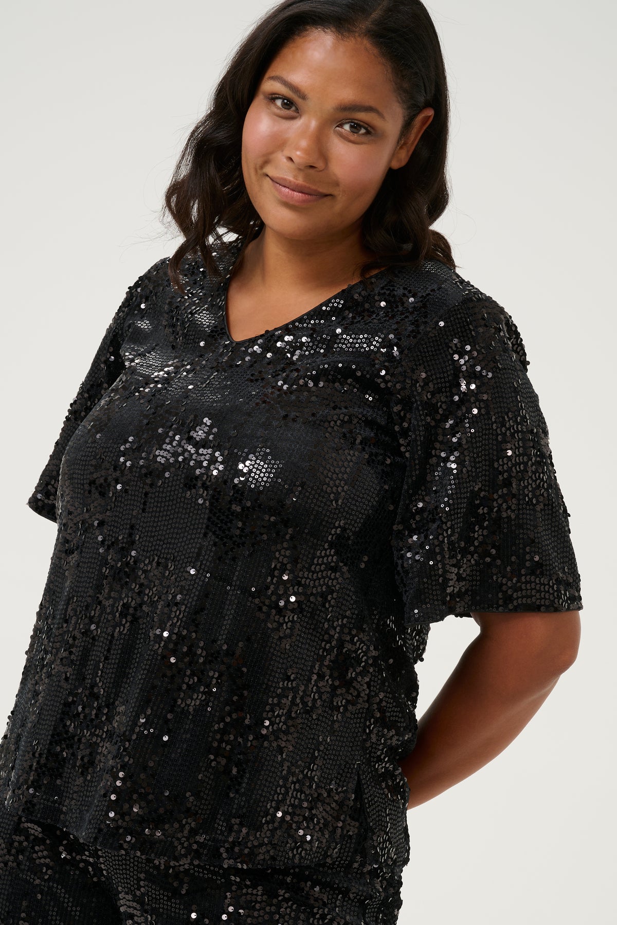 Kaffe Curve Nicoleen Sequin Blouse in Black