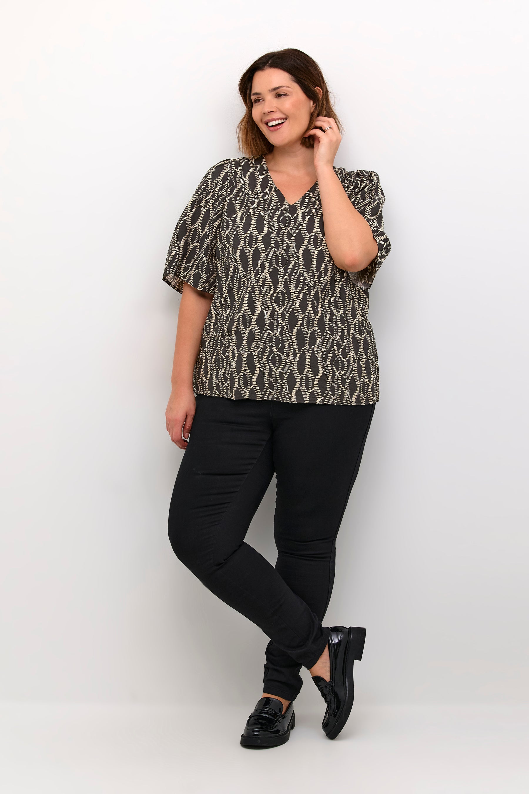 Kaffe Curve Lanora Blouse in Black