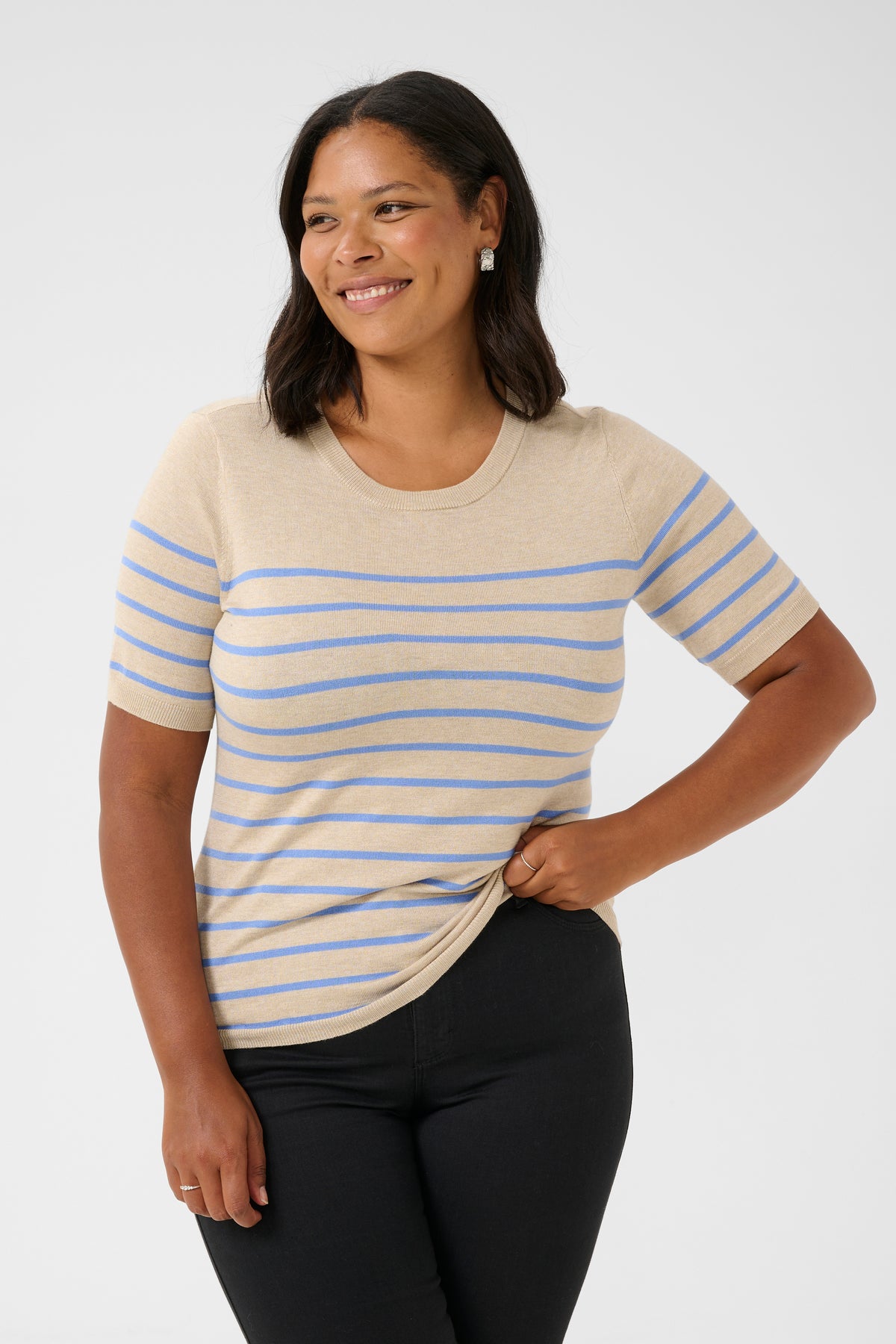 Kaffe Curve Lizzy Knit Top in Beige/Blue