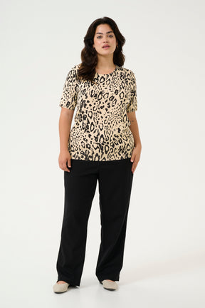 Kaffe Curve Lizzy Knit Top in Leopard Print