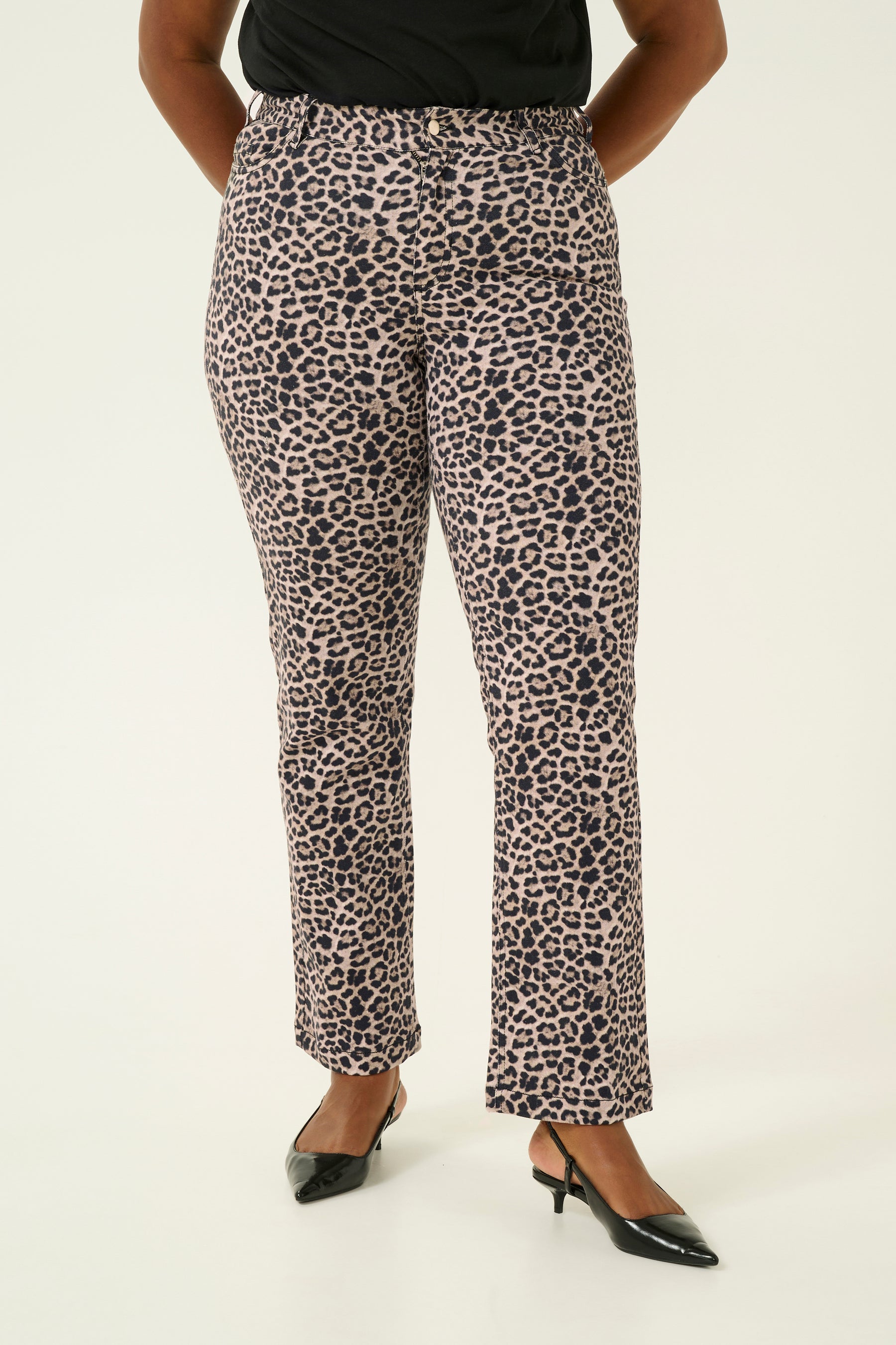 Kaffe Curve Linima Leopard Print Jeans