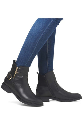 Remonte Ankle Boots in Black