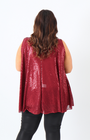 Elizabeth Sequin Vest Top in Wine