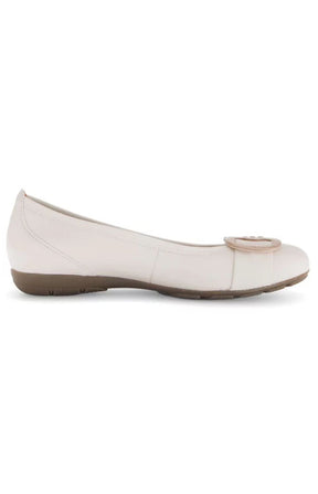 Gabor Cream Pump with Gold Buckle