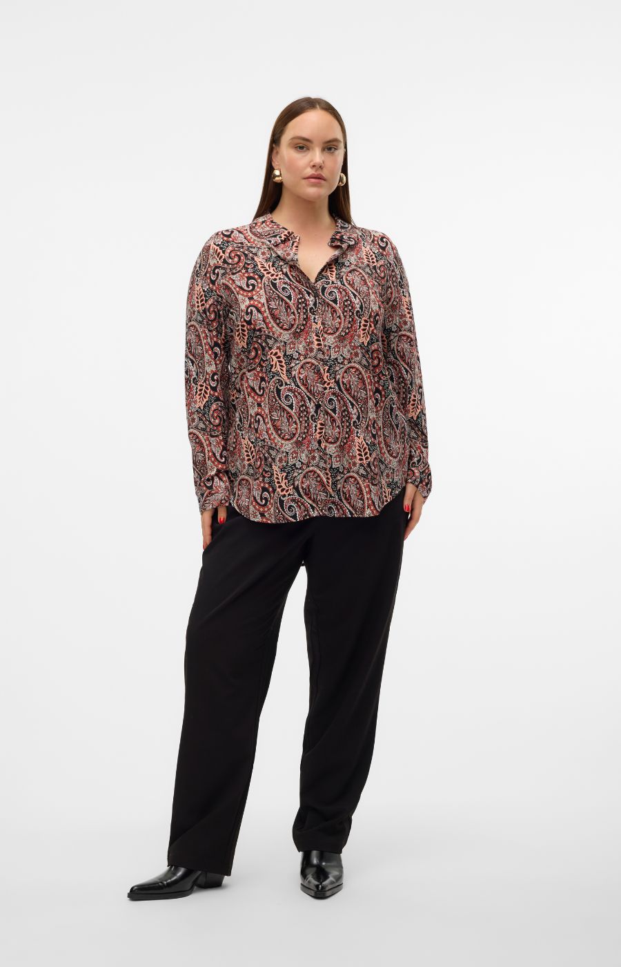 Vero Moda Curve Mable Shirt in Red Paisley Print