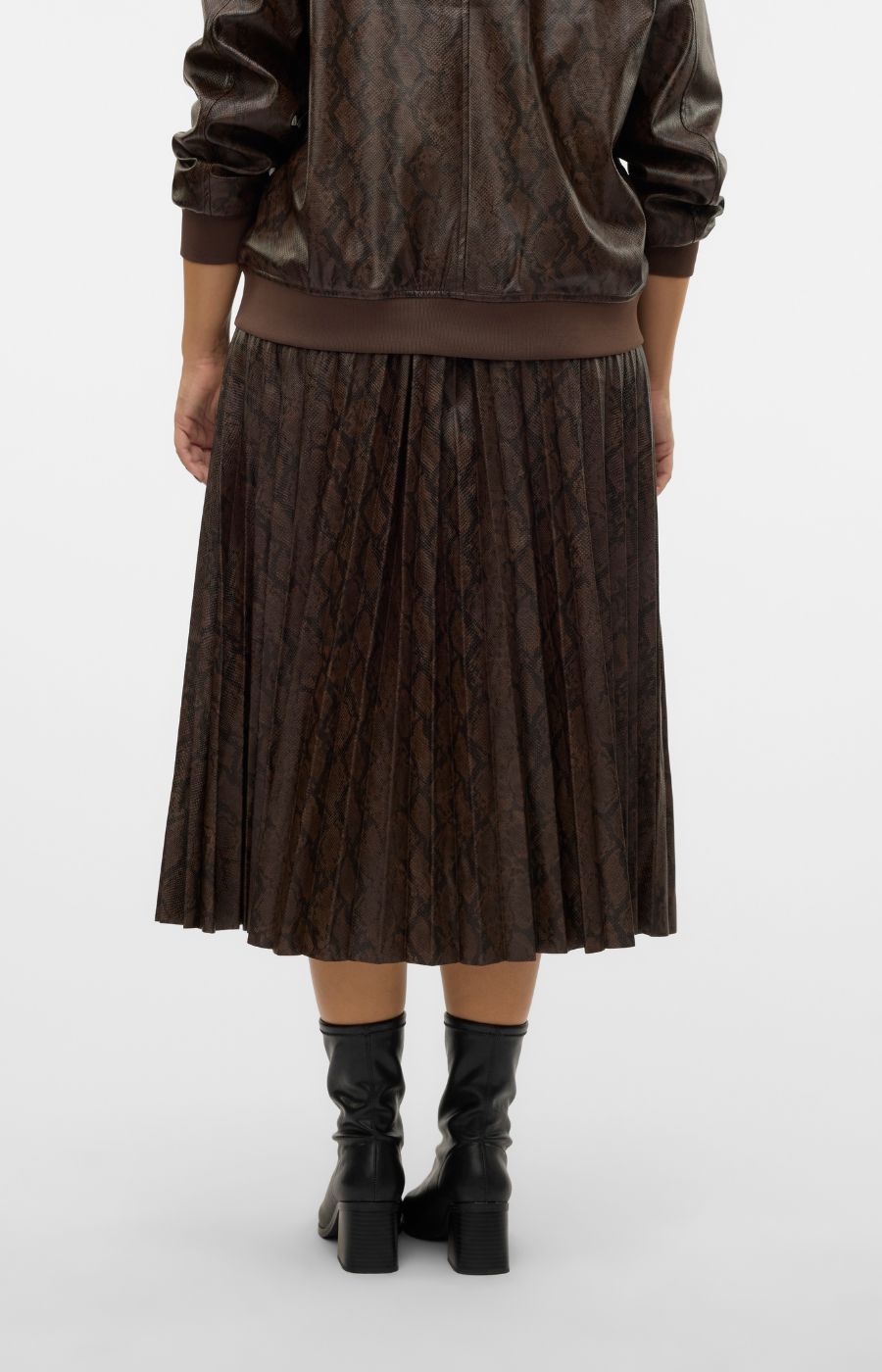 Vero Moda Curve Nita Leather Look Skirt