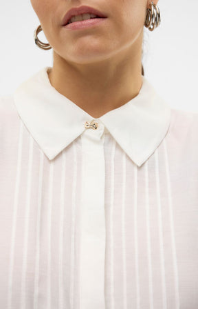 Vero Moda Curve Dayma Shirt in White