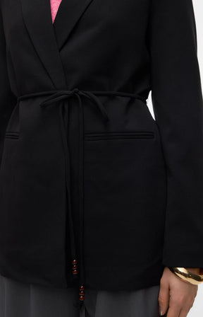 Vero Moda Curve Wave Blazer in Black