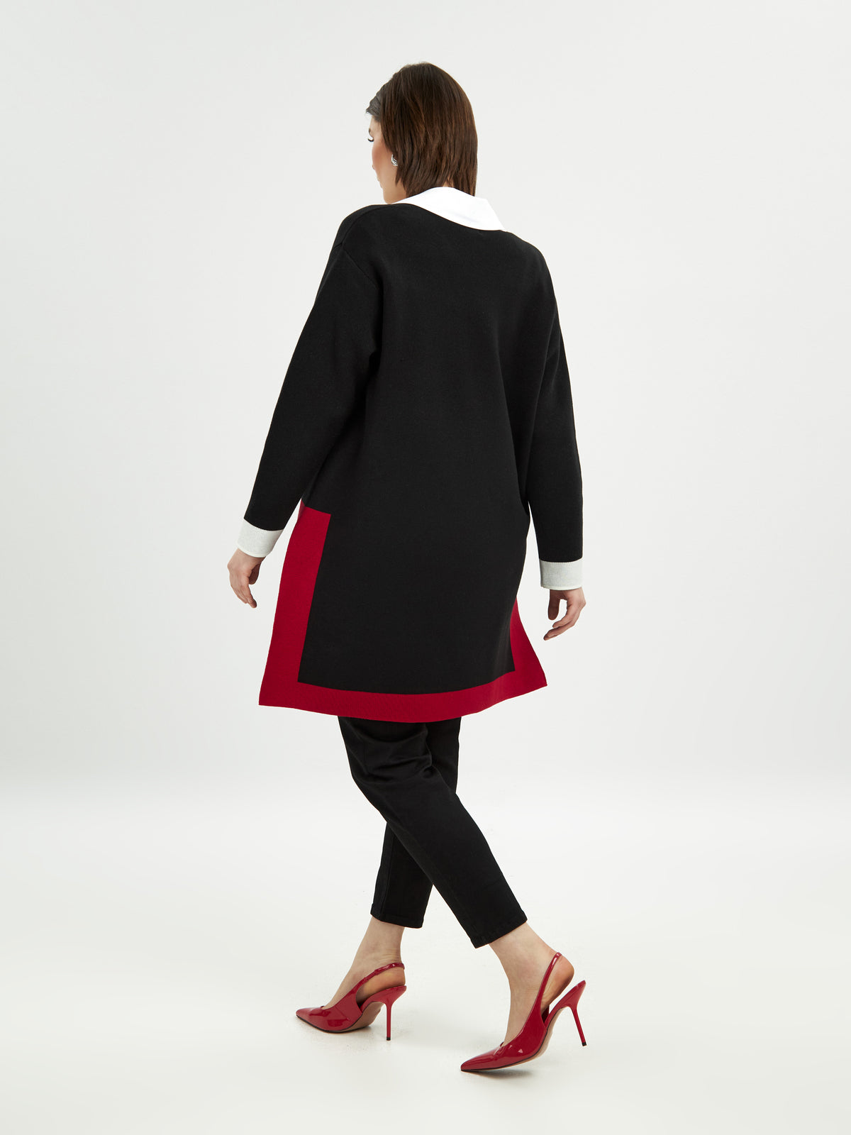 Mat Knit Tunic in Black with Red