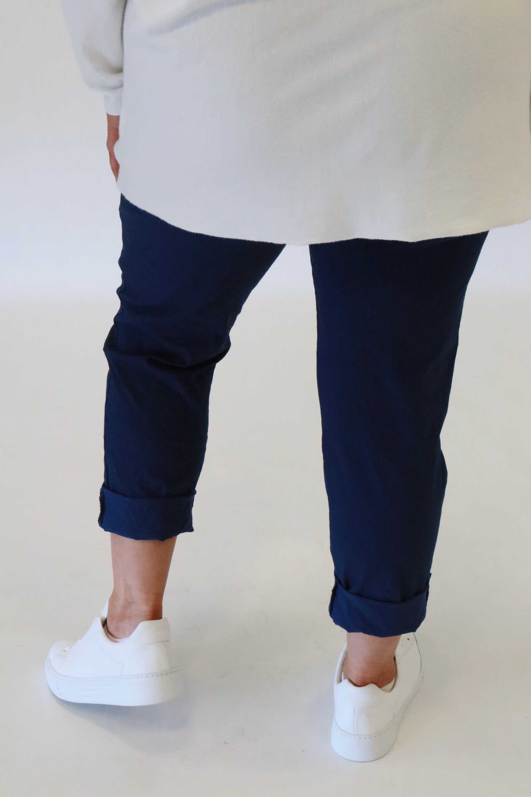 Grace Jogger in Navy