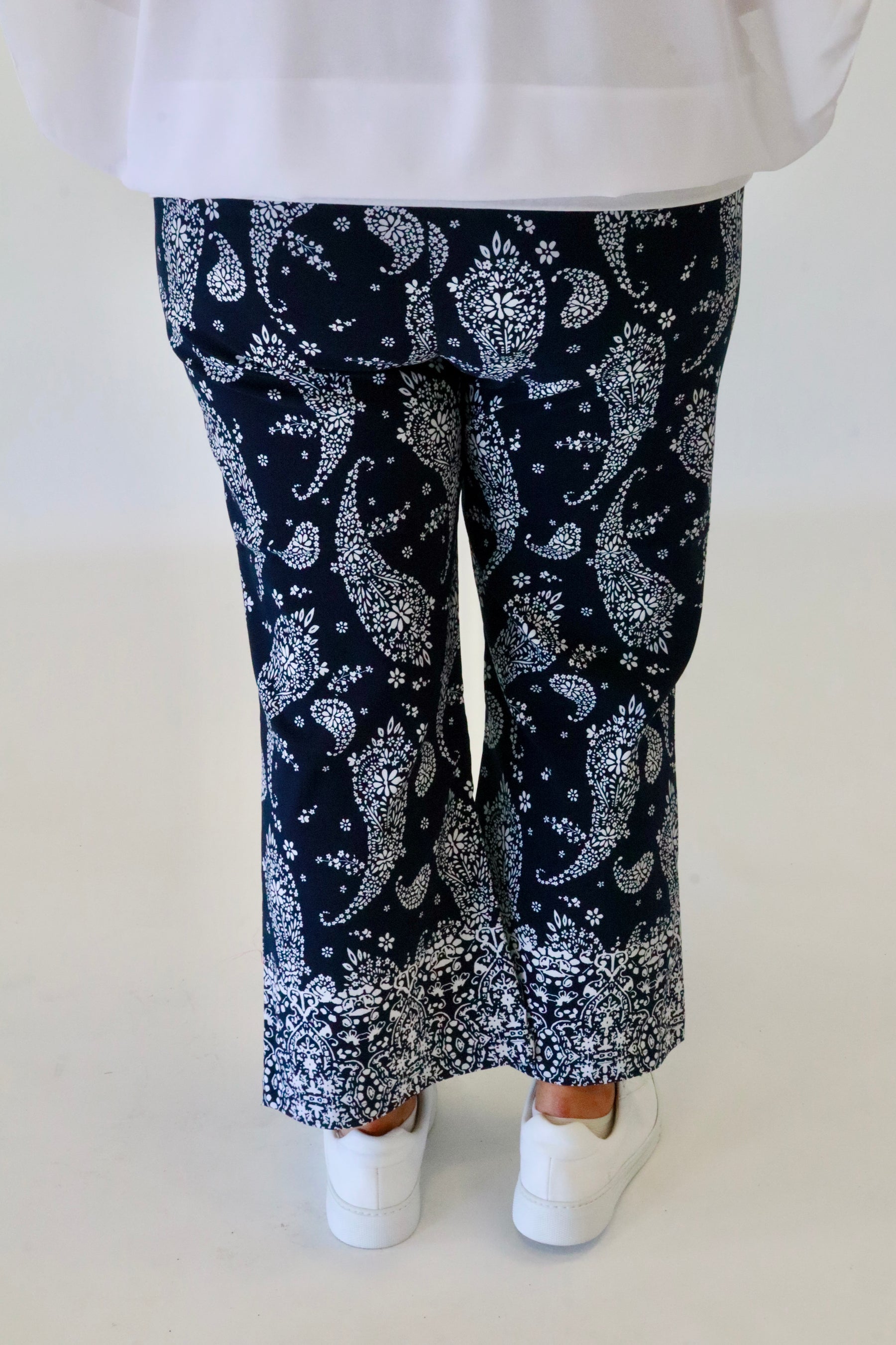 Pinns Culotte in Navy Paisley