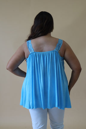 Jade Lace Trim Vest in Turquoise