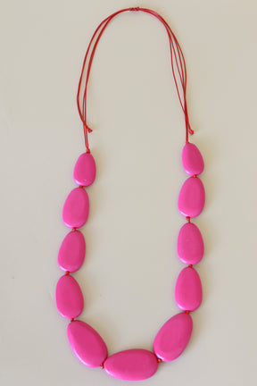 Megan Necklace in Pink