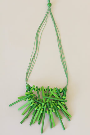 Rosa Necklace in Green