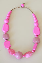 Piper Necklace in Pink