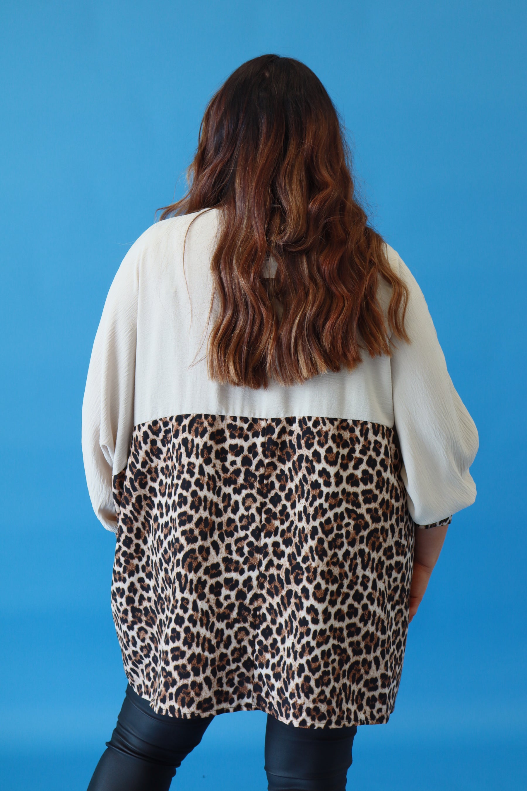 Ella Oversized Blouse in Beige Leopard Print