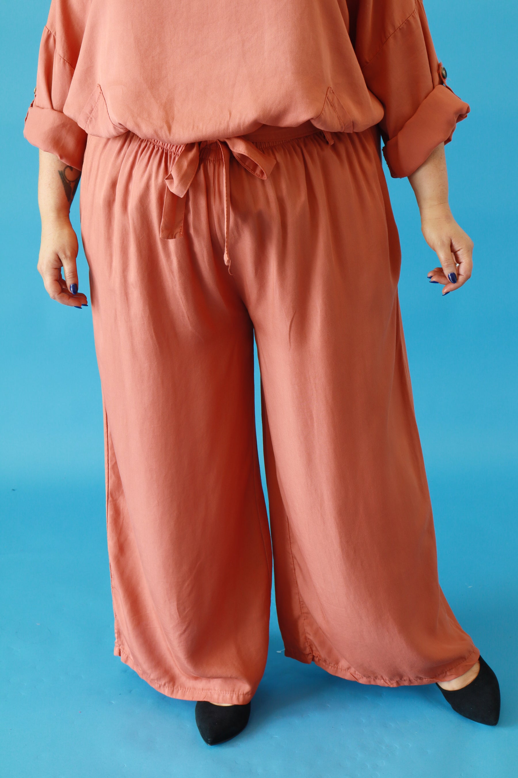 Andi Tencel Trousers in Rust