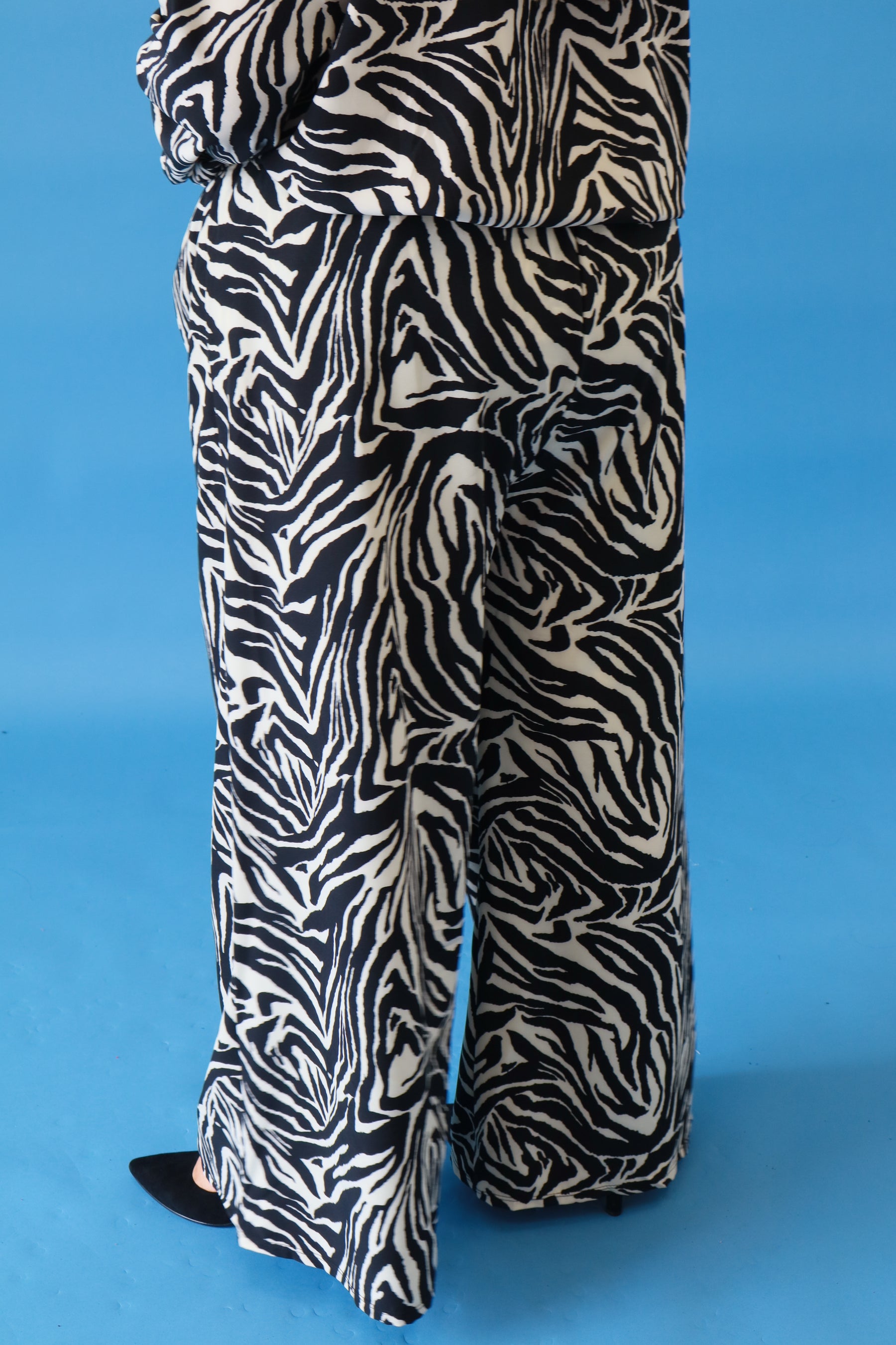 Emery Wide Trousers in Zebra Print