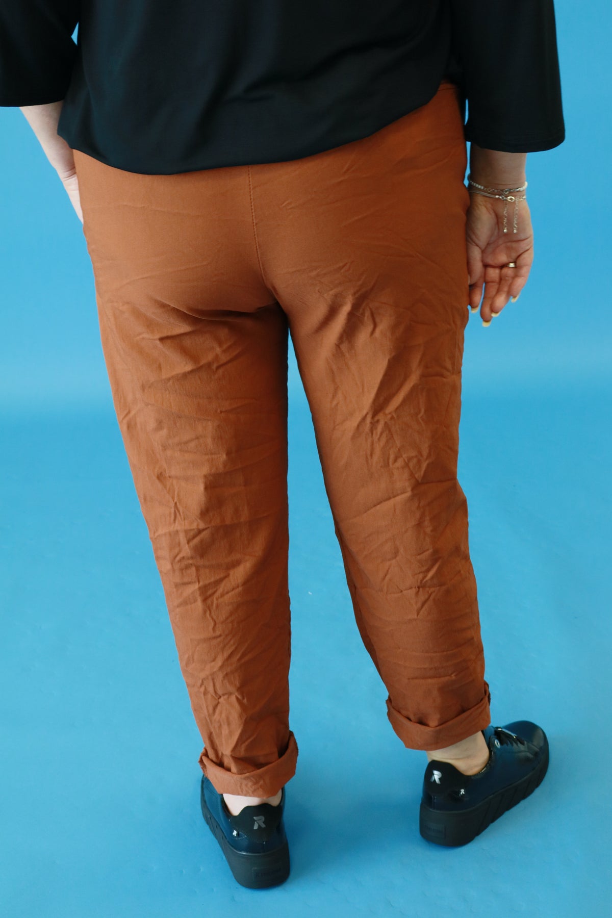 Heidi Jogger in Rust