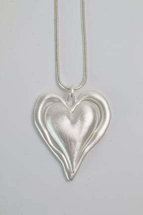 Anna Heart Necklace in Silver