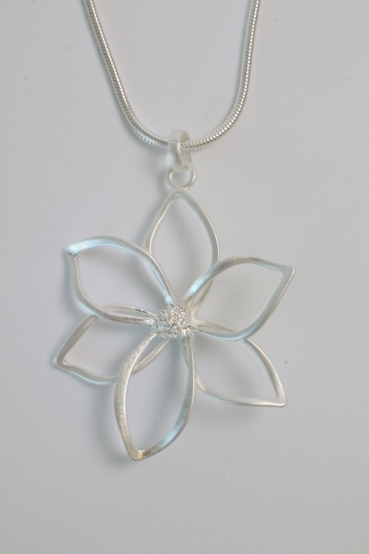 Dahlia Flower Necklace in Silver