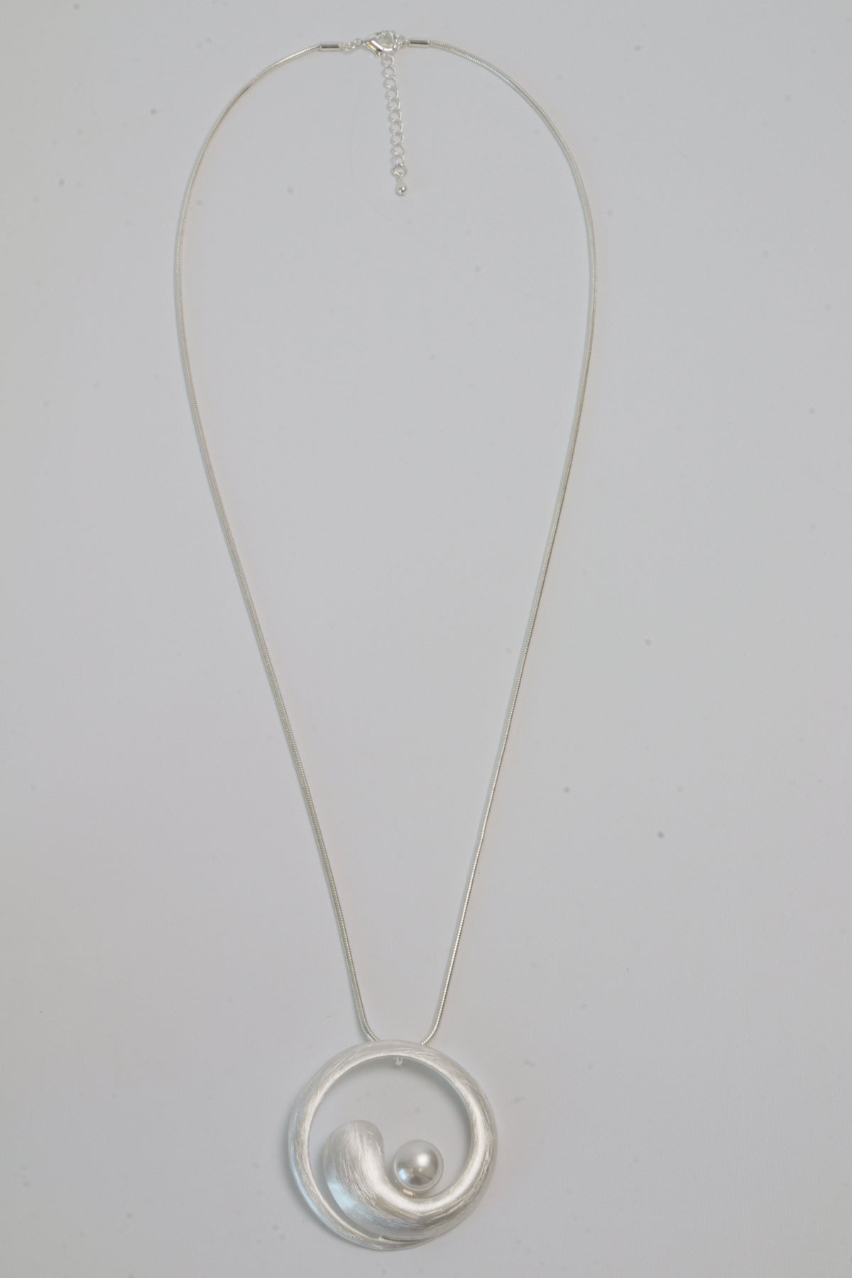 Nova Necklace in Silver