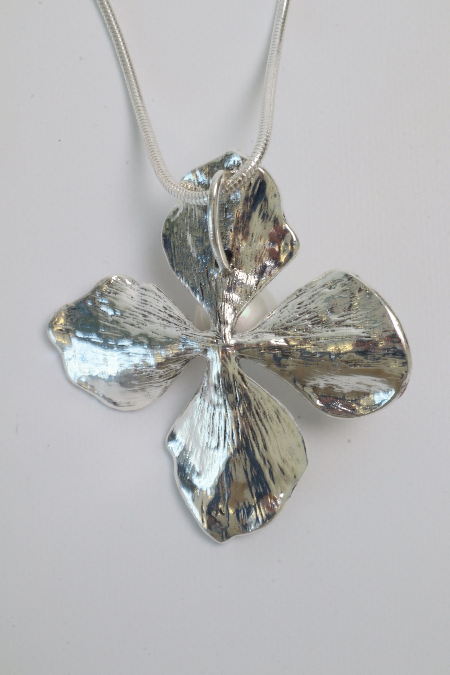 Flora Necklace in Silver