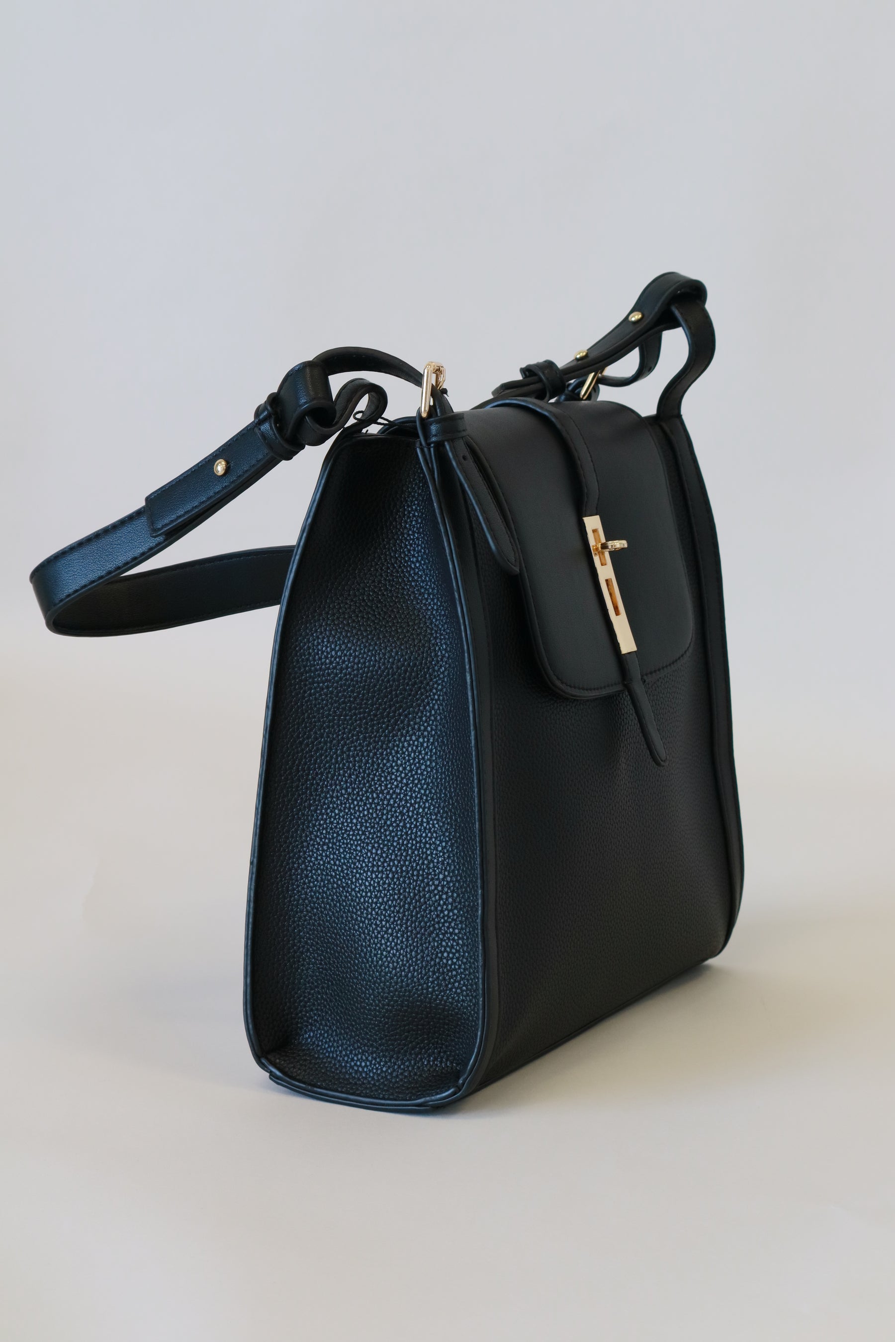 Laurel Handbag in Black