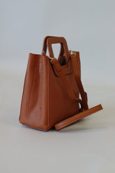 Aimee Handbag in Brown