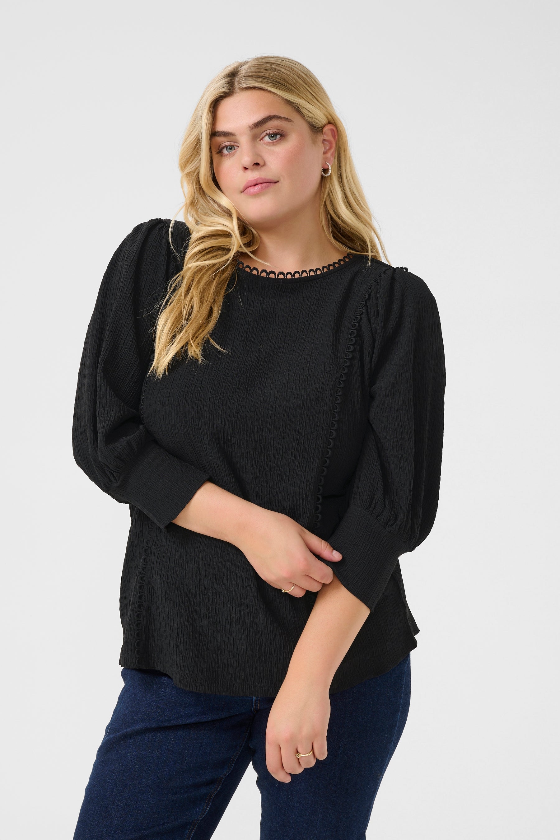 Kaffe Curve Alvina Blouse in Black