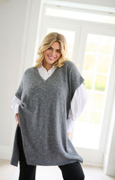 Kaffe Curve Annett Poncho in Grey