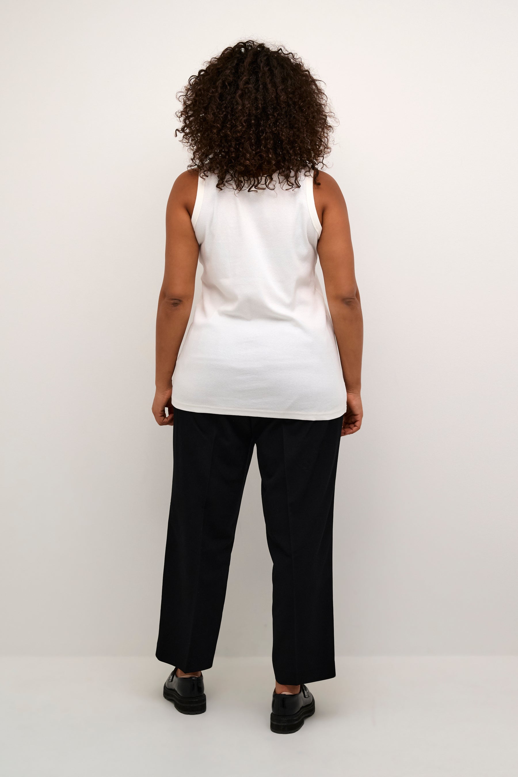 Kaffe Curve Carina Vest Top in White