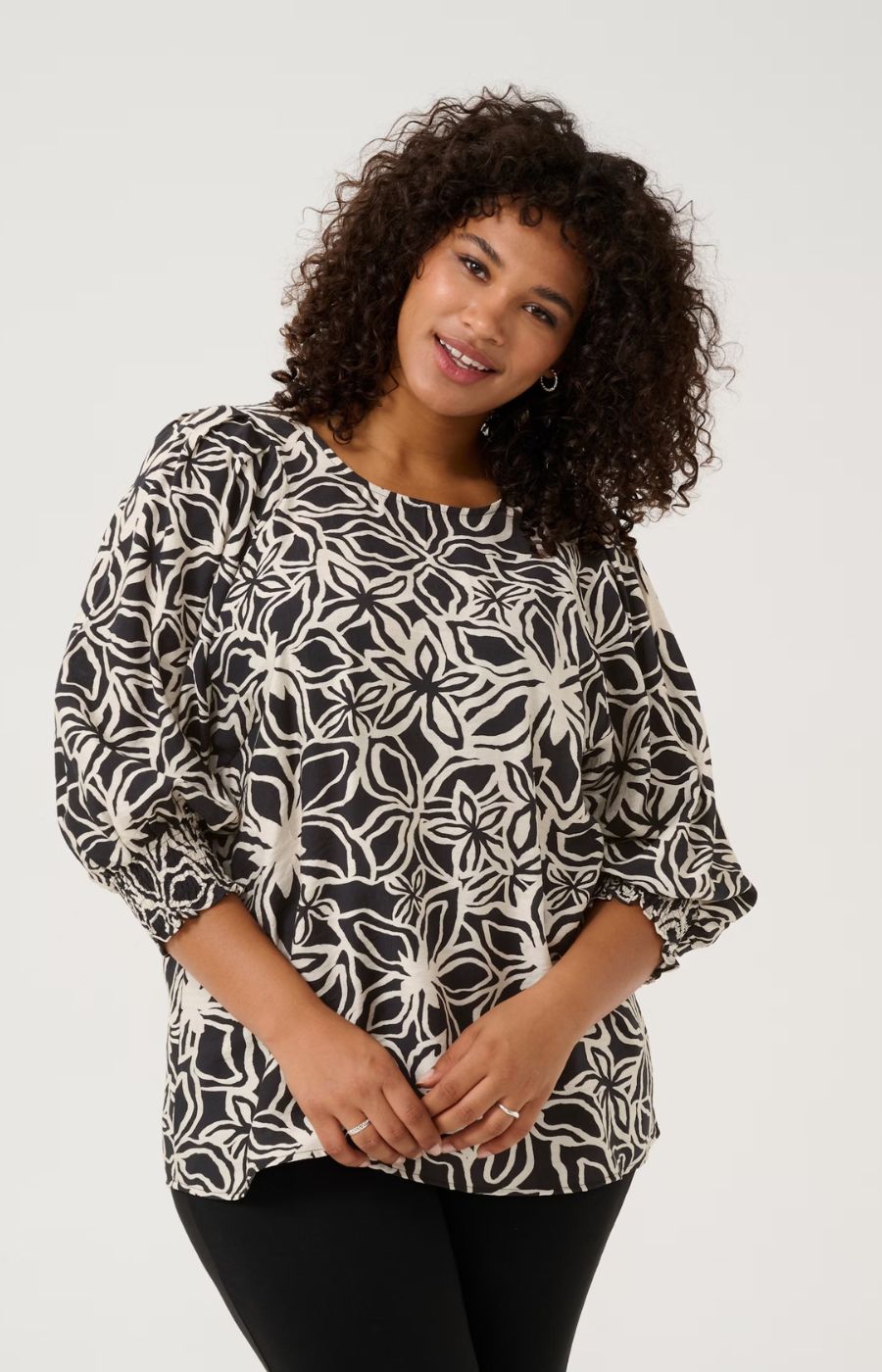 Kaffe Curve Haliah Blouse in Black