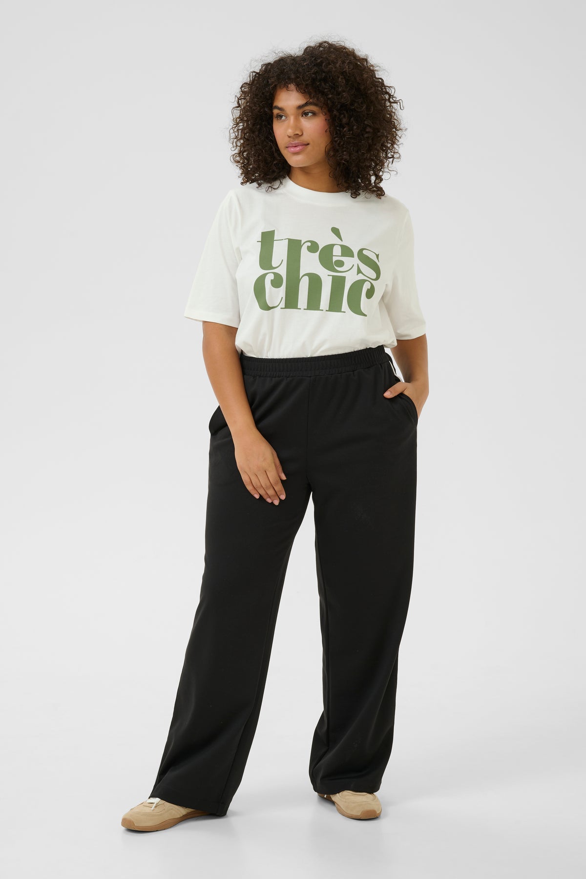 Kaffe Curve Jenna Trousers in Black