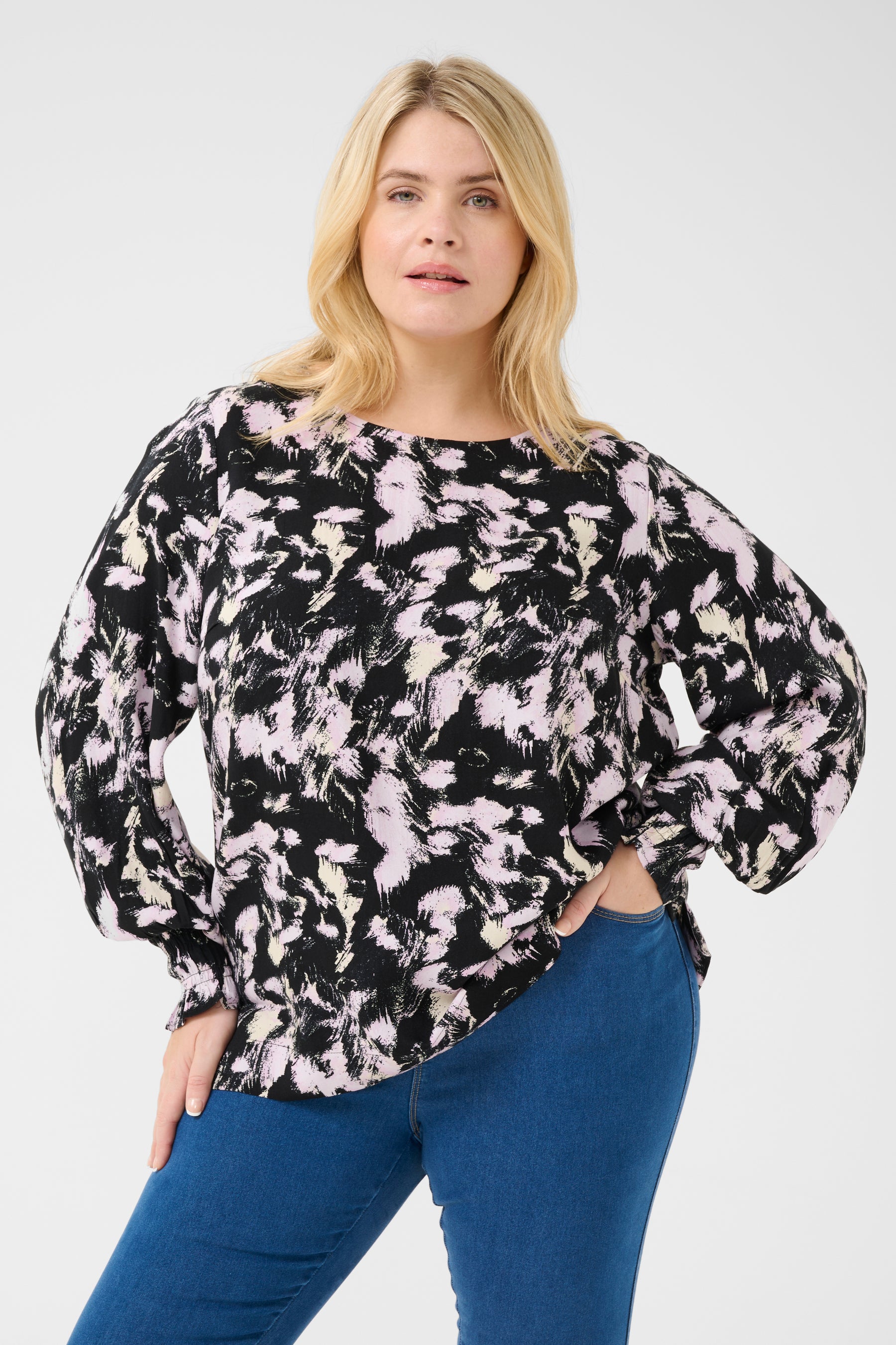 Kaffe Curve Lurana Blouse in Pink