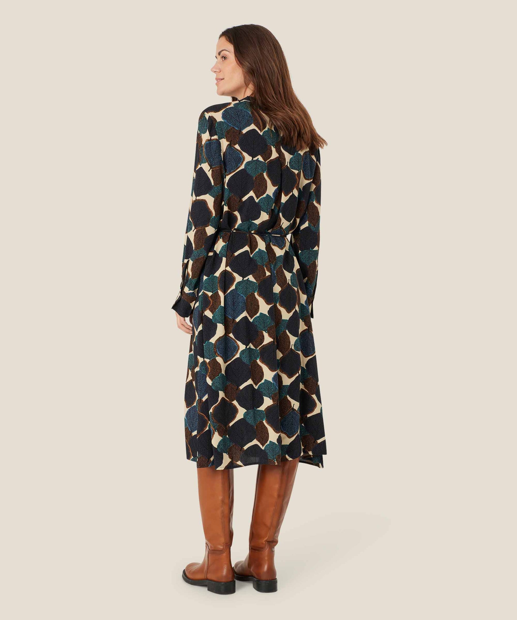 Masai Neile Dress In Leaf Print