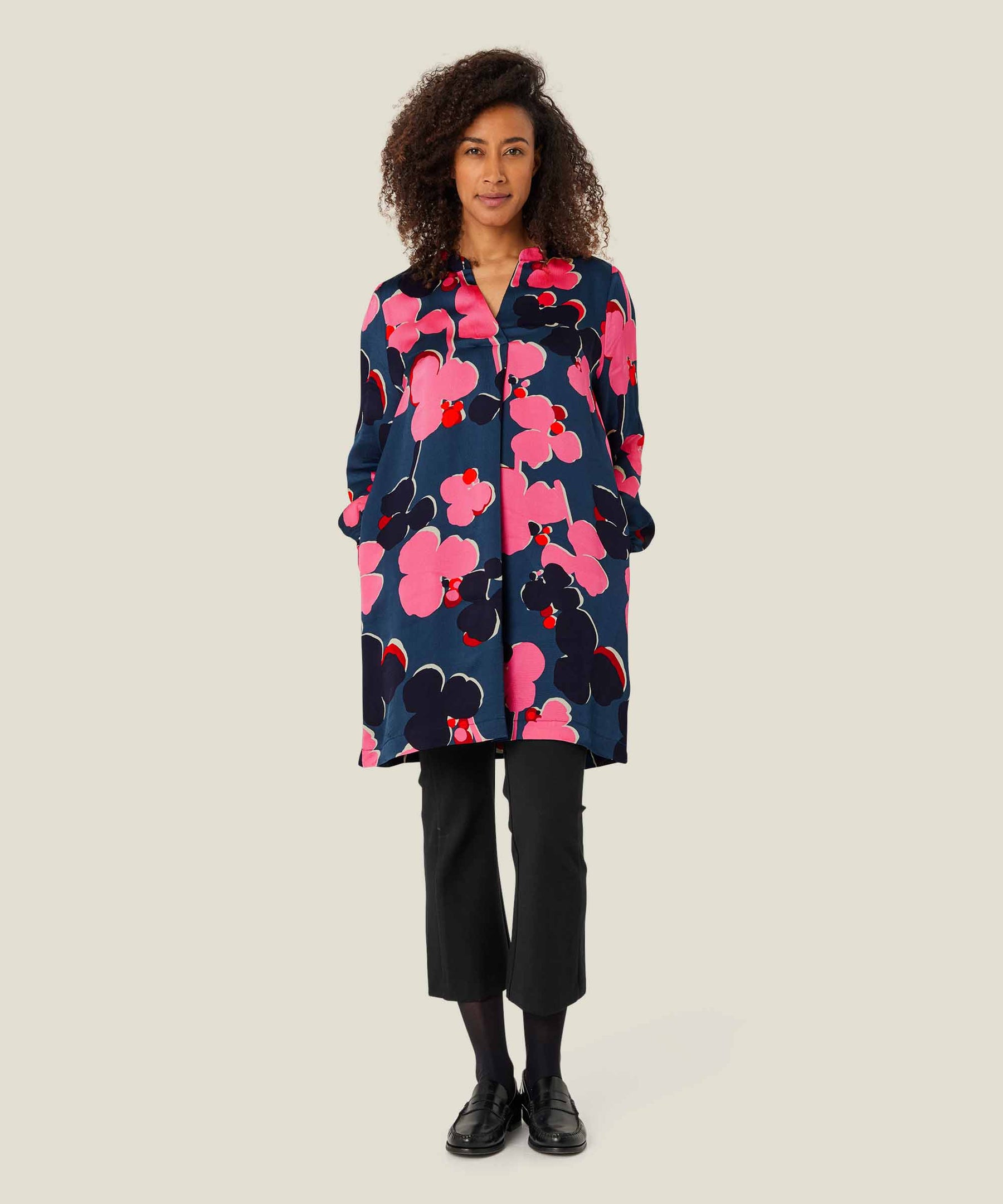 Masai Gene Tunic in Navy/Pink