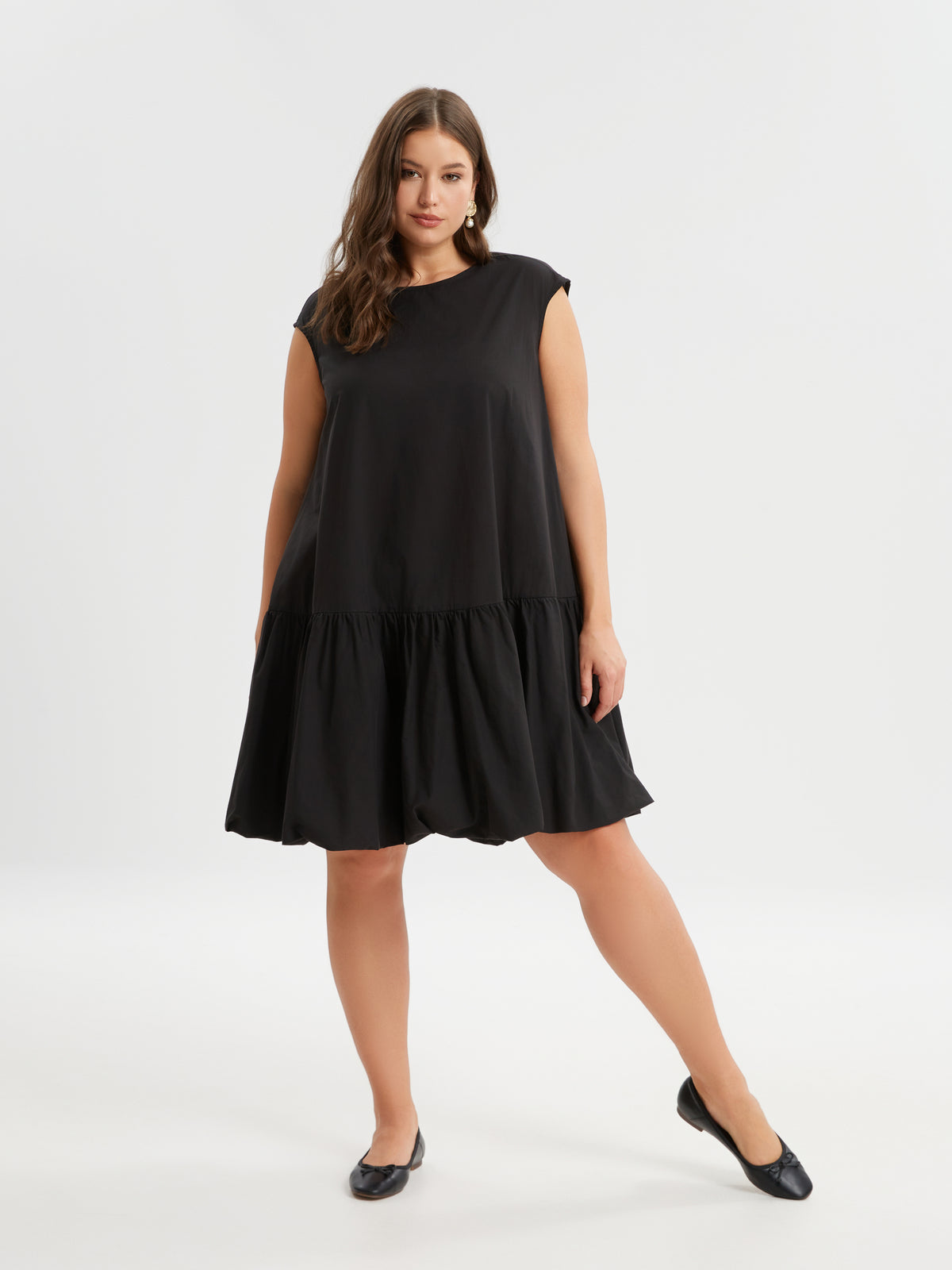 Mat Bubble Hem Dress in Black