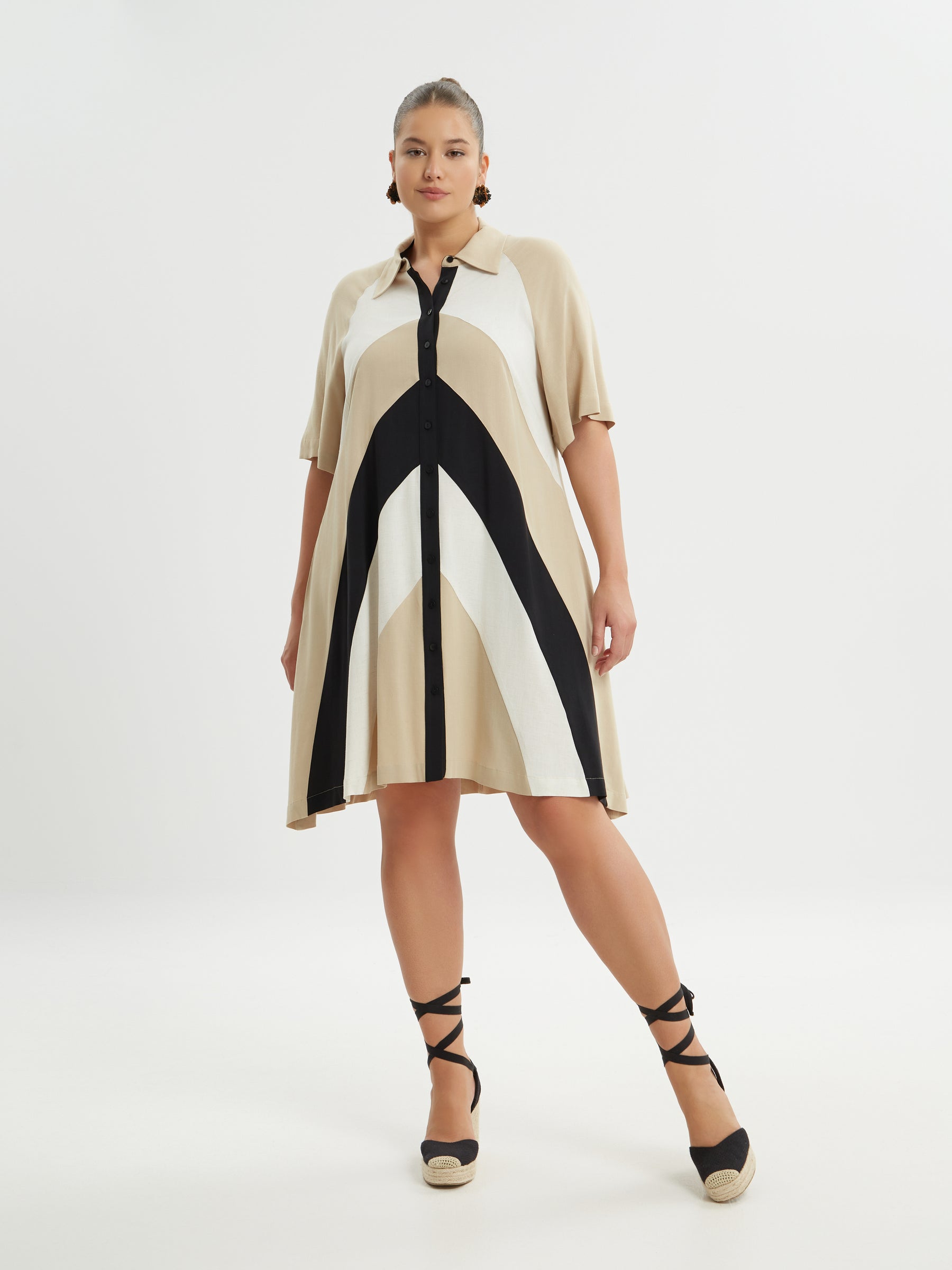 Mat Shirt Dress in Beige