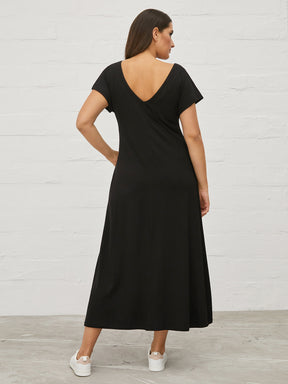 Mat Short Sleeve Black Dress