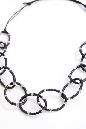 Ora Loop Necklace in Black and Silver