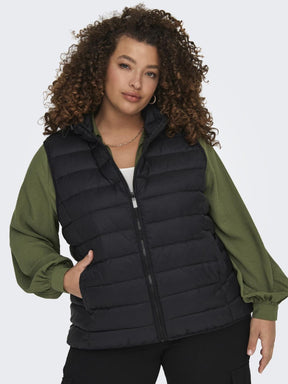 Only Carmakoma Tahoe Gilet in Black