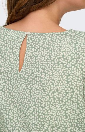 Only Carmakoma Vica Blouse in Lily Pad