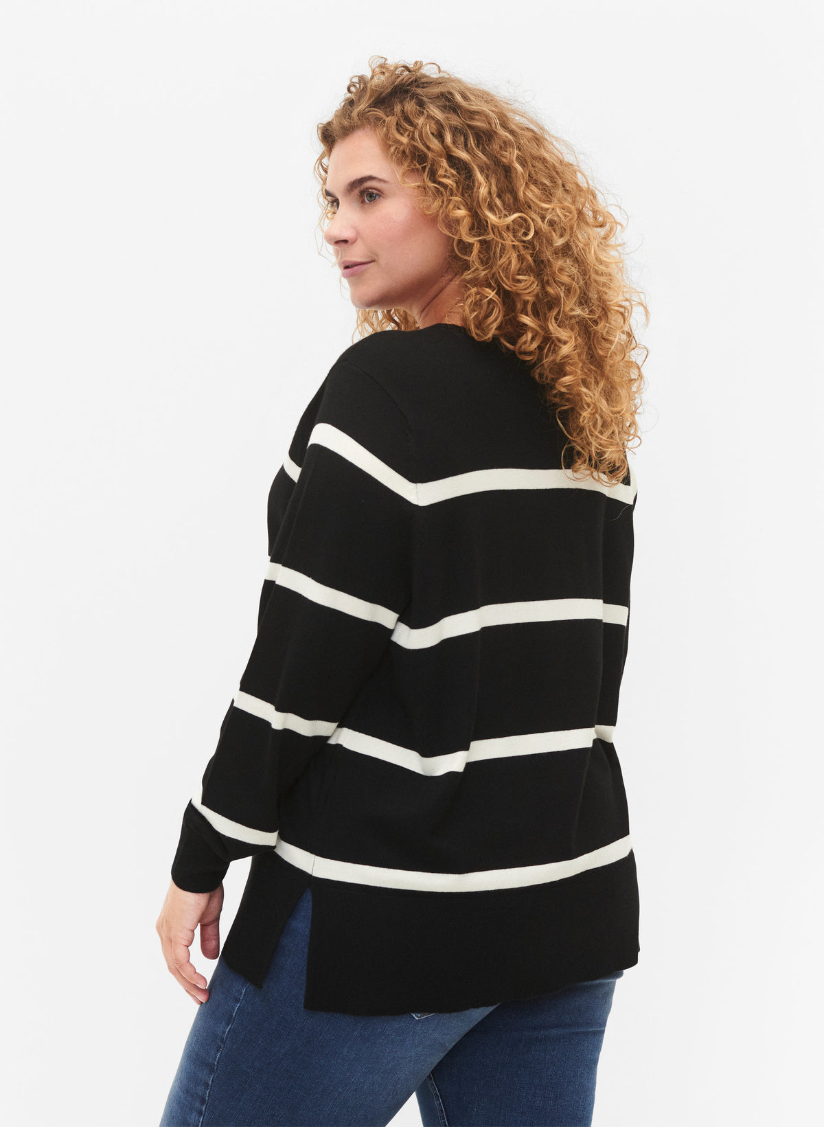 Zizzi Carrie Jumper in Black Stripe